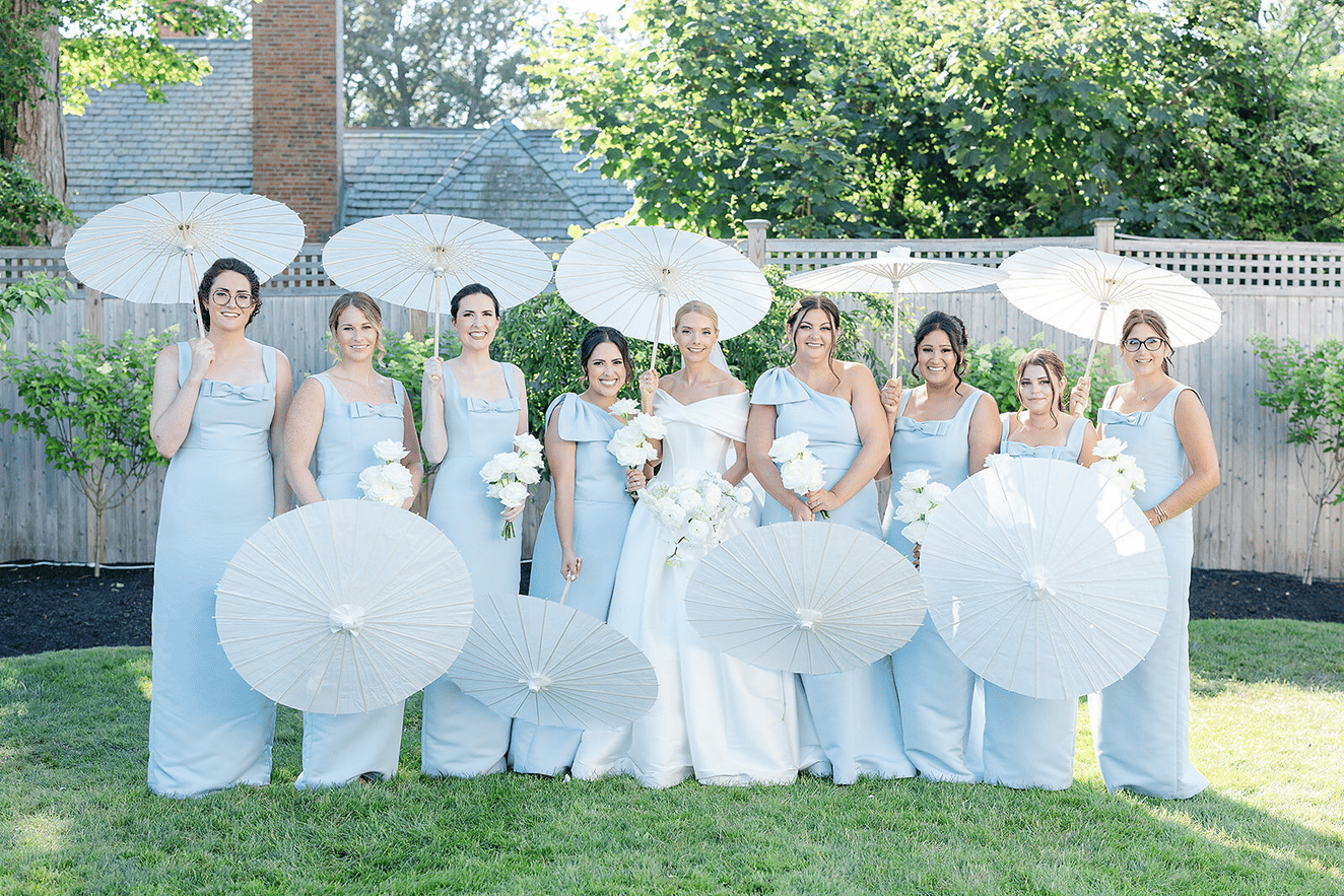 Effortless Elegance in a Modern Coastal Setting 59