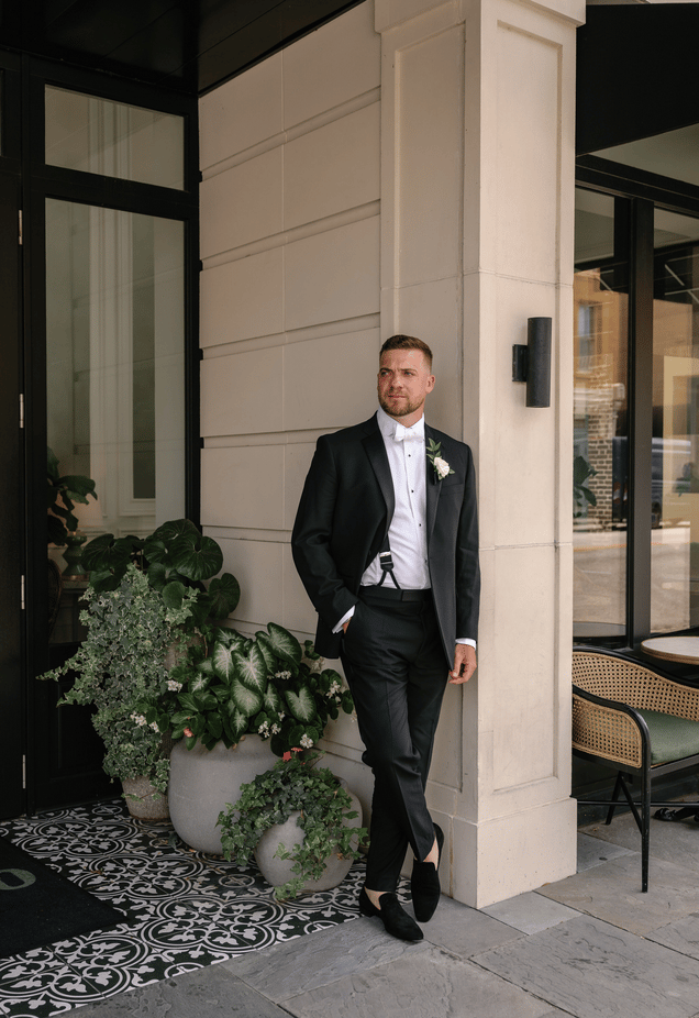 Sara Schaeffer & Eddie McKernan's wedding 5