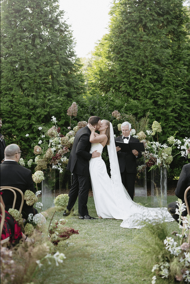 Haylee Smith & William Tawney's wedding 10