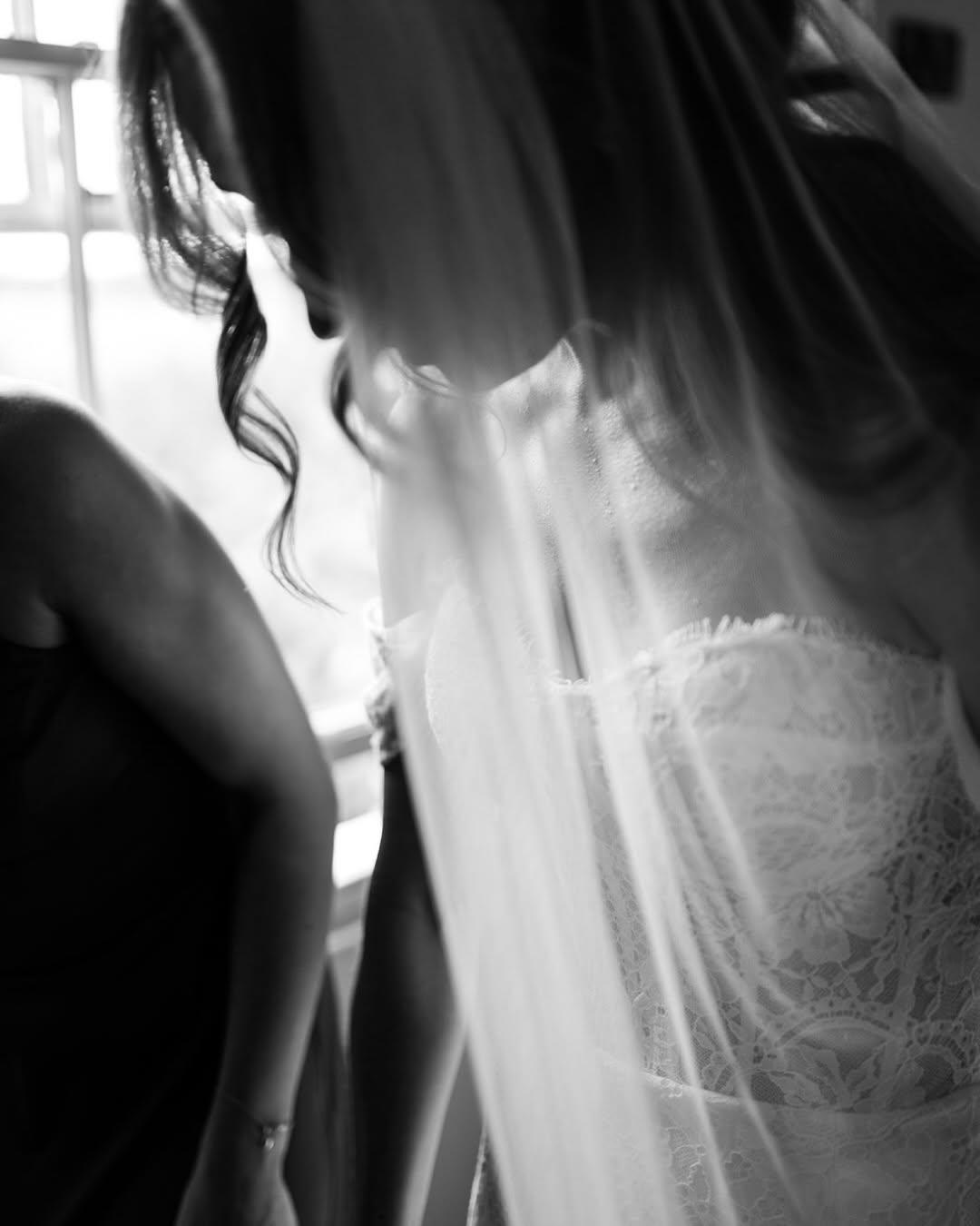 Halo & Wren Bridal portfolio 1