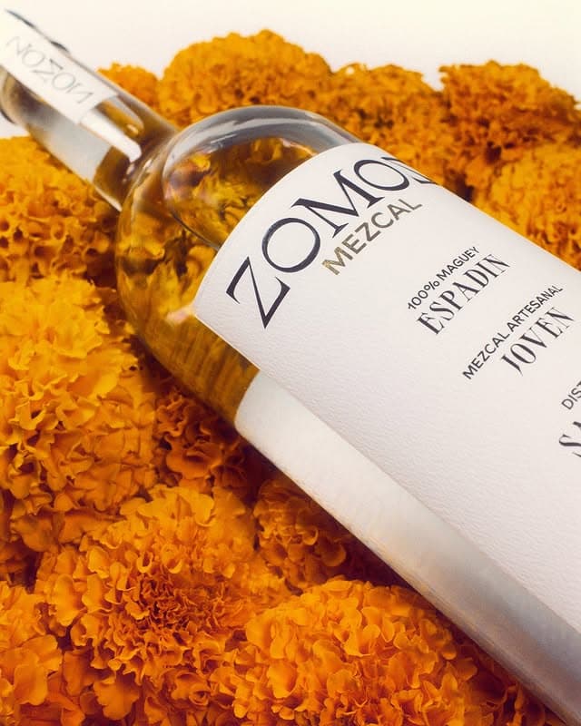 Zomoz Mezcal