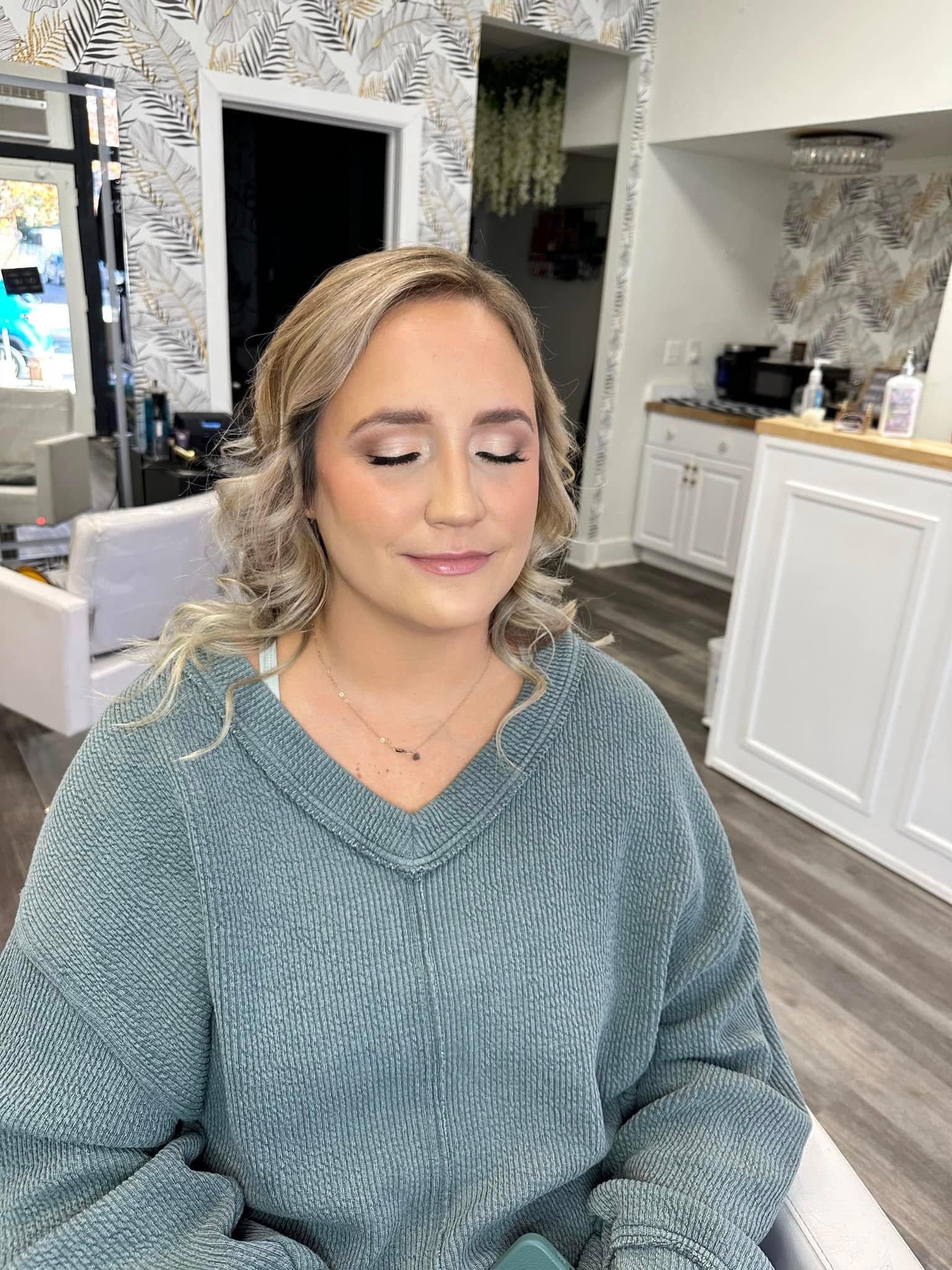 Looks and Lashes Beauty portfolio 5