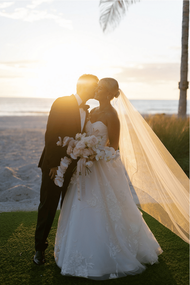 A Romantic Blush and White Wedding on the Florida Coast 2