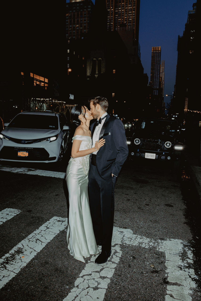 Ashley Montano & Quinn Montano's wedding-image-29