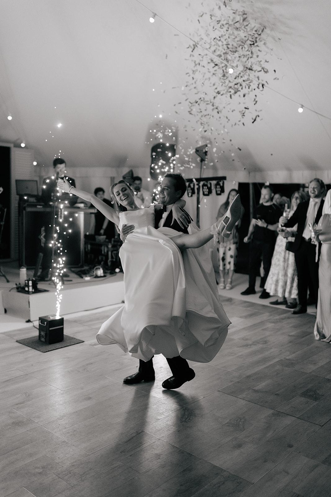 Becca Tucker & Harry Tucker's wedding 29