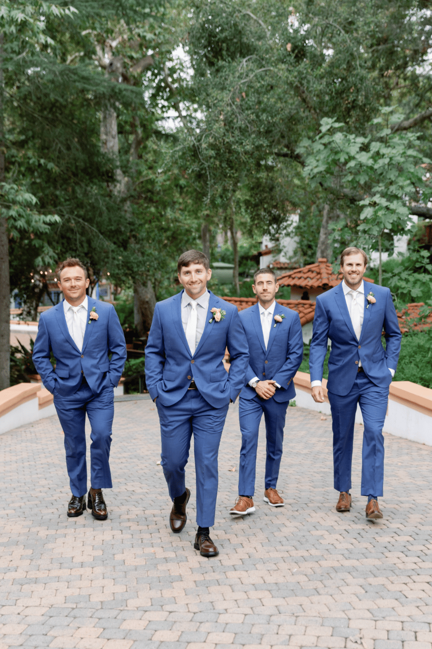 Groom's Grotto