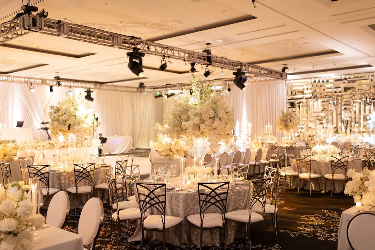 A Glamorous Fall Wedding at the St. Regis Bal Harbour 12