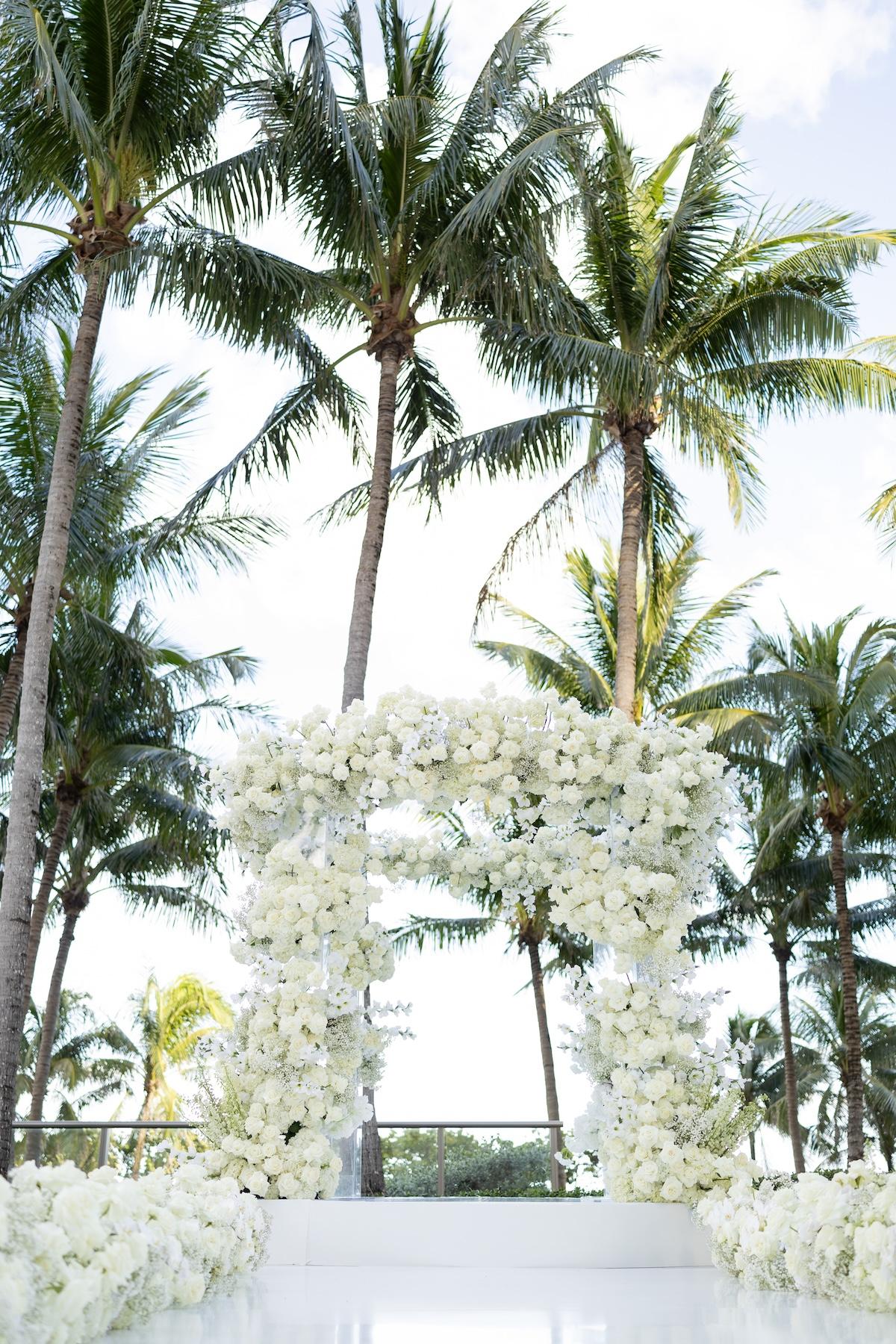 A Glamorous Fall Wedding at the St. Regis Bal Harbour 35