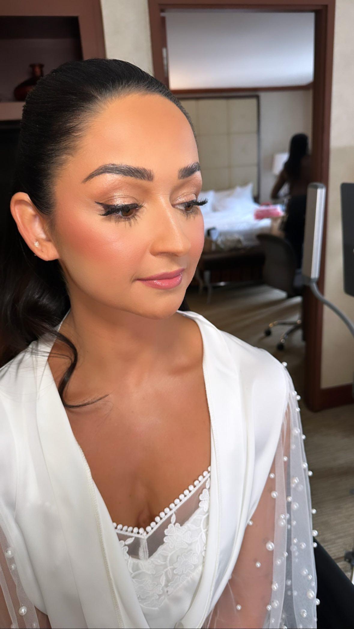 Stephanie Ward Make-Up