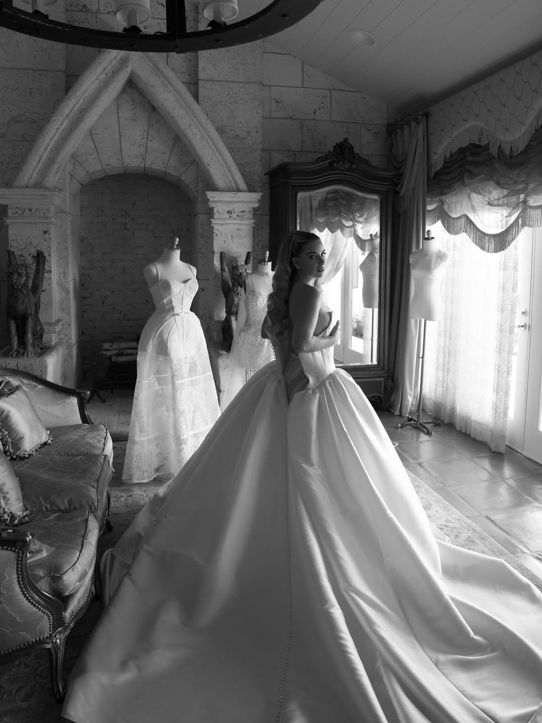 Isabella Codinach & Robby Earick's wedding 4