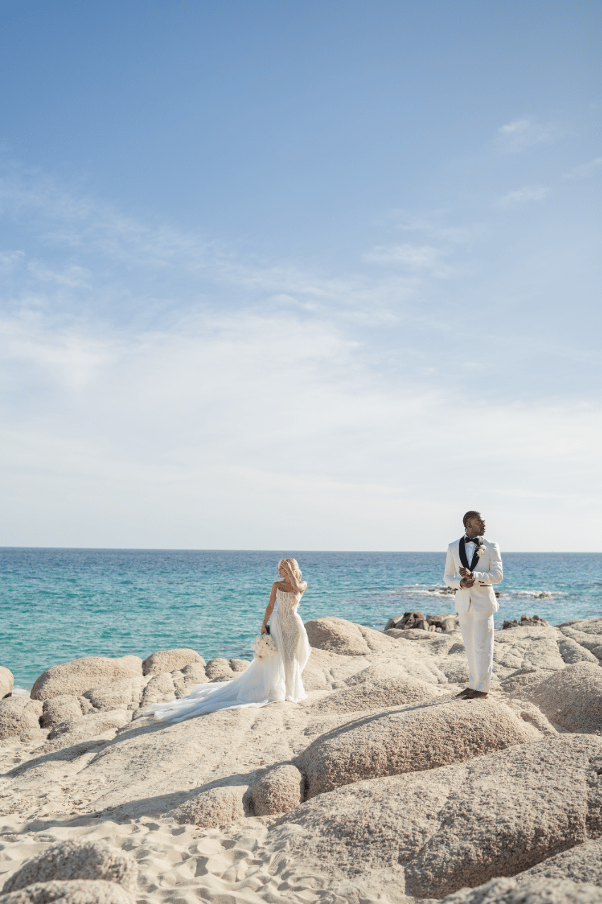 Cabo Romance Captured in Timeless Elegance photo 2