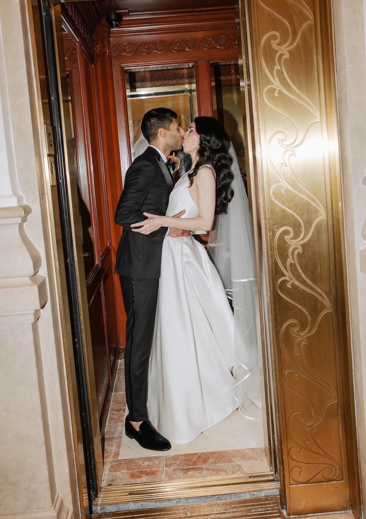 A Classic Spring Wedding at the St. Regis 37