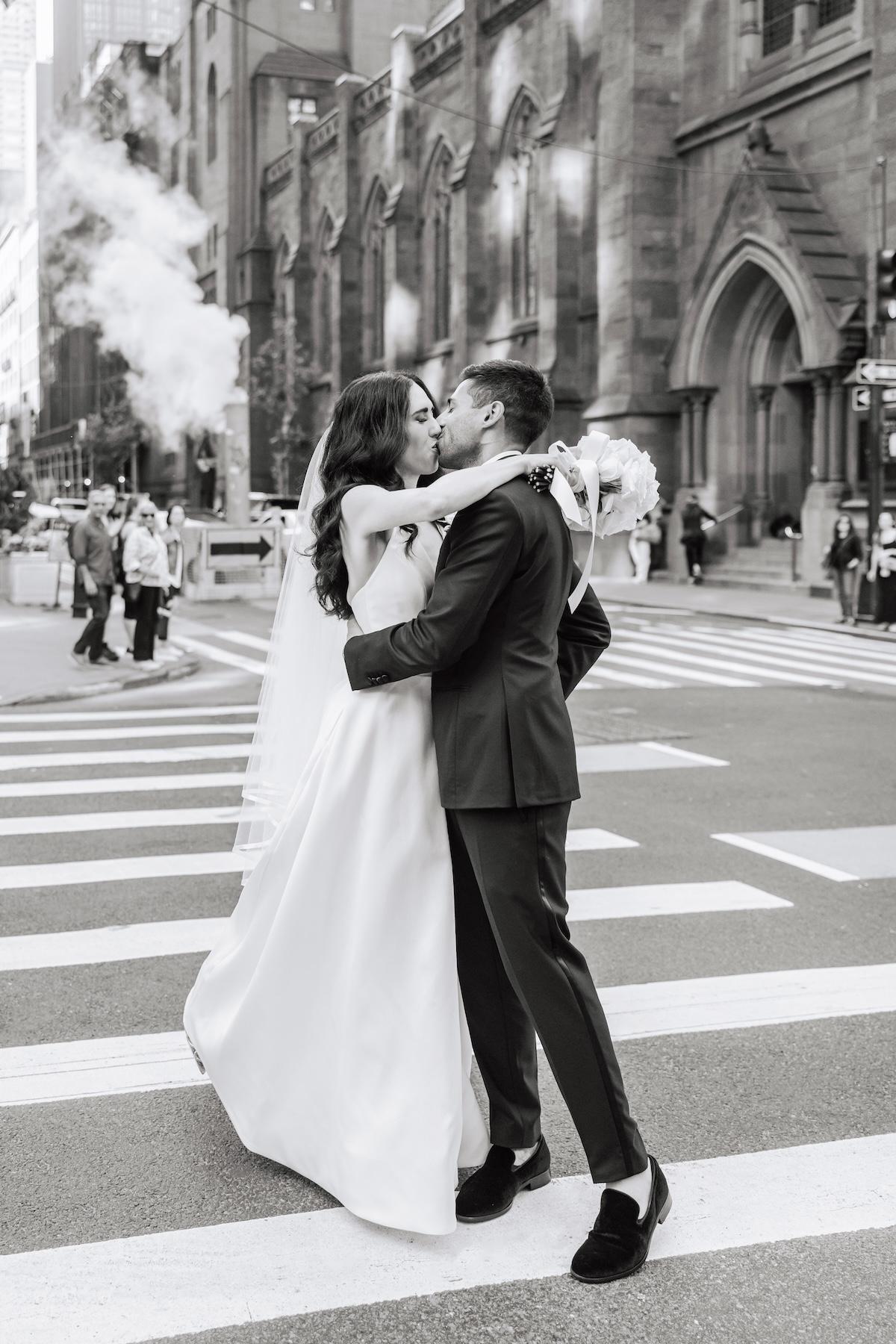 A Classic Spring Wedding at the St. Regis 41