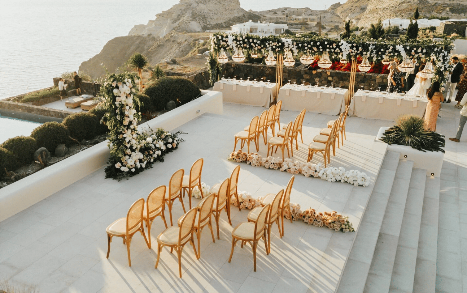 Canaves Oia Suites