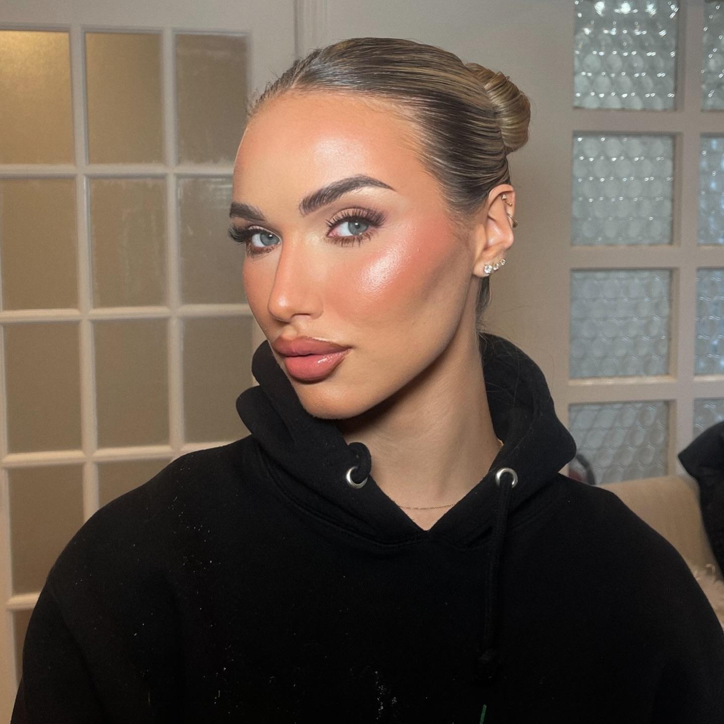 Deanna Abraham Beauty portfolio 4