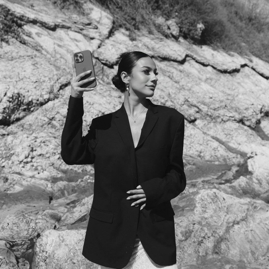 Forever Yours by Diana Scott portfolio 2