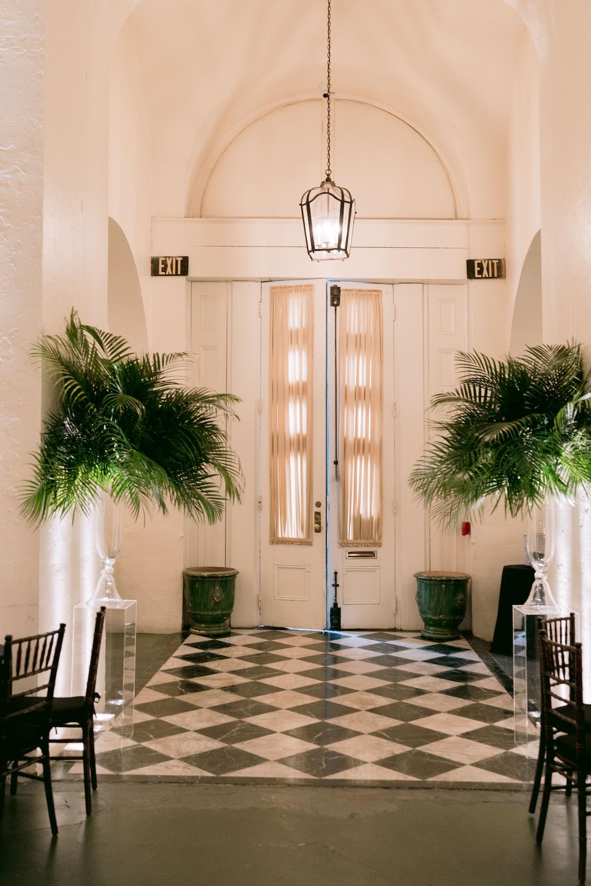 A Romantic Spring Wedding at Latrobe's on Royal 40