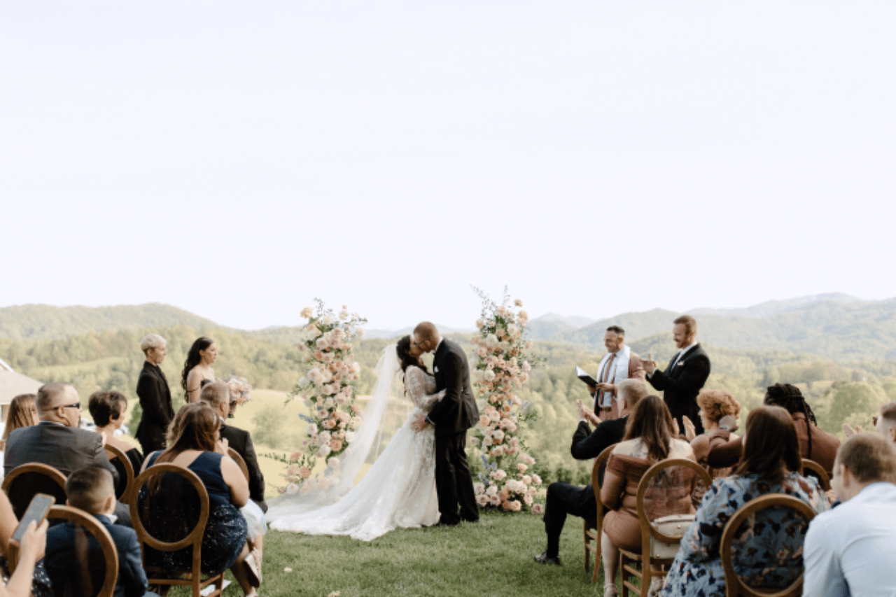 DM Weddings LLC portfolio 4