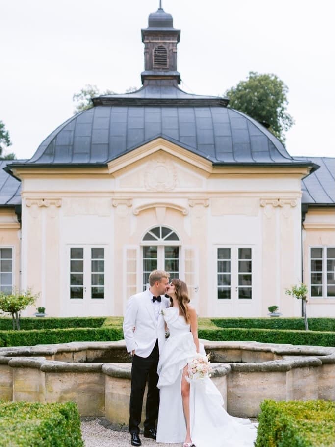 Exclusive Weddings In Prague portfolio 4