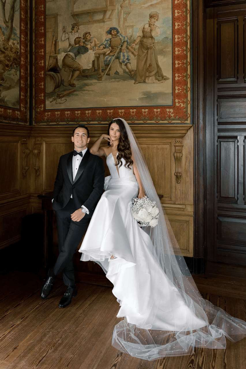 A Black and White Autumn Gala at Forte da Cruz