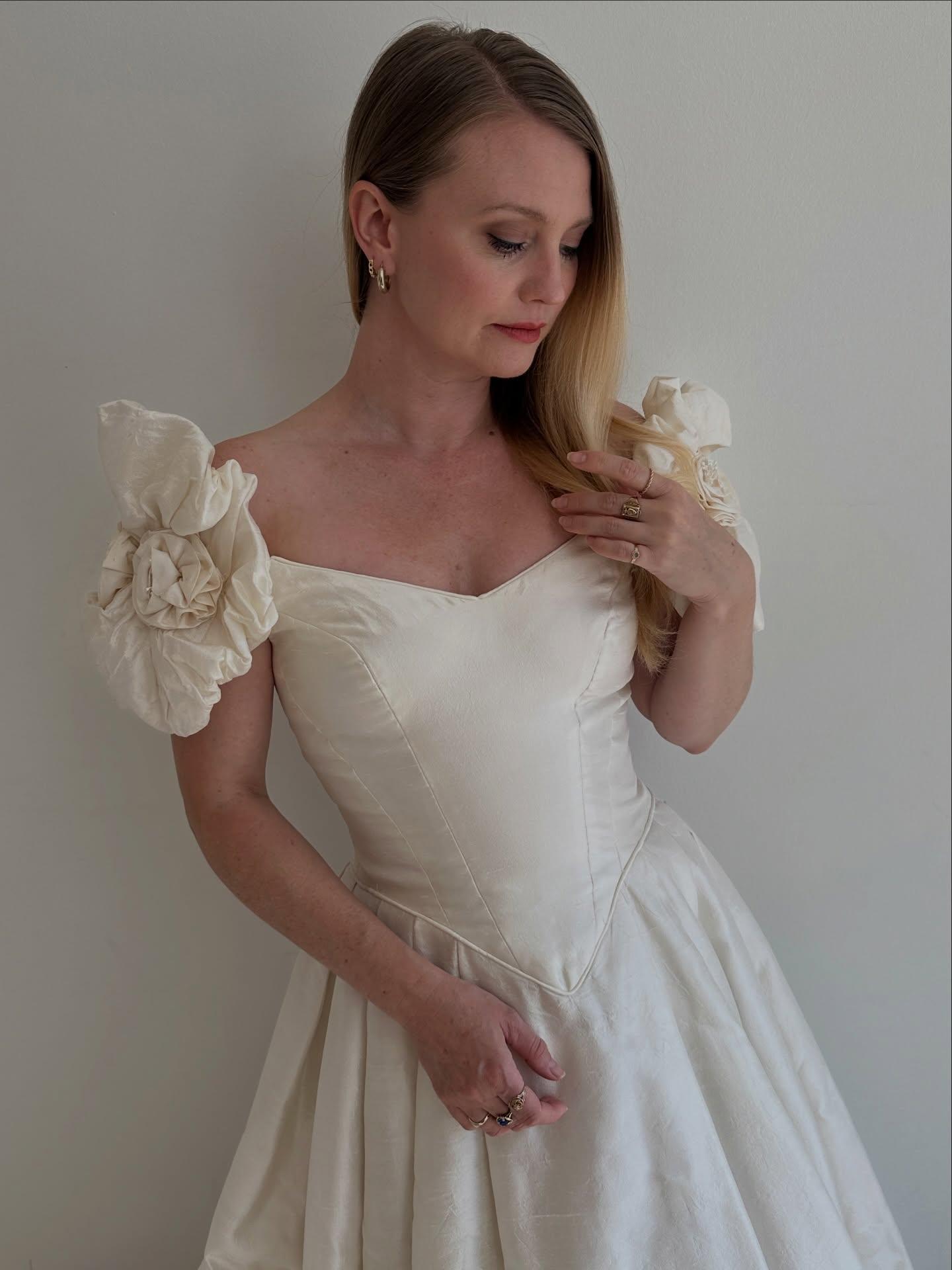 Miranda’s Vintage Bridal portfolio 3