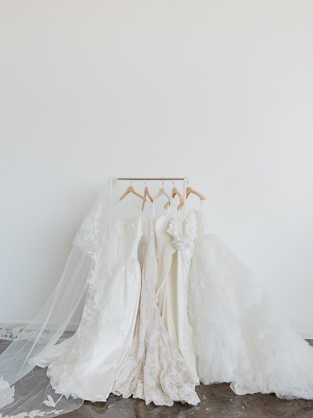 Miranda’s Vintage Bridal portfolio 5