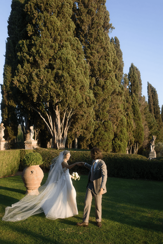 Valentine baylet & vincent arnold's wedding 23