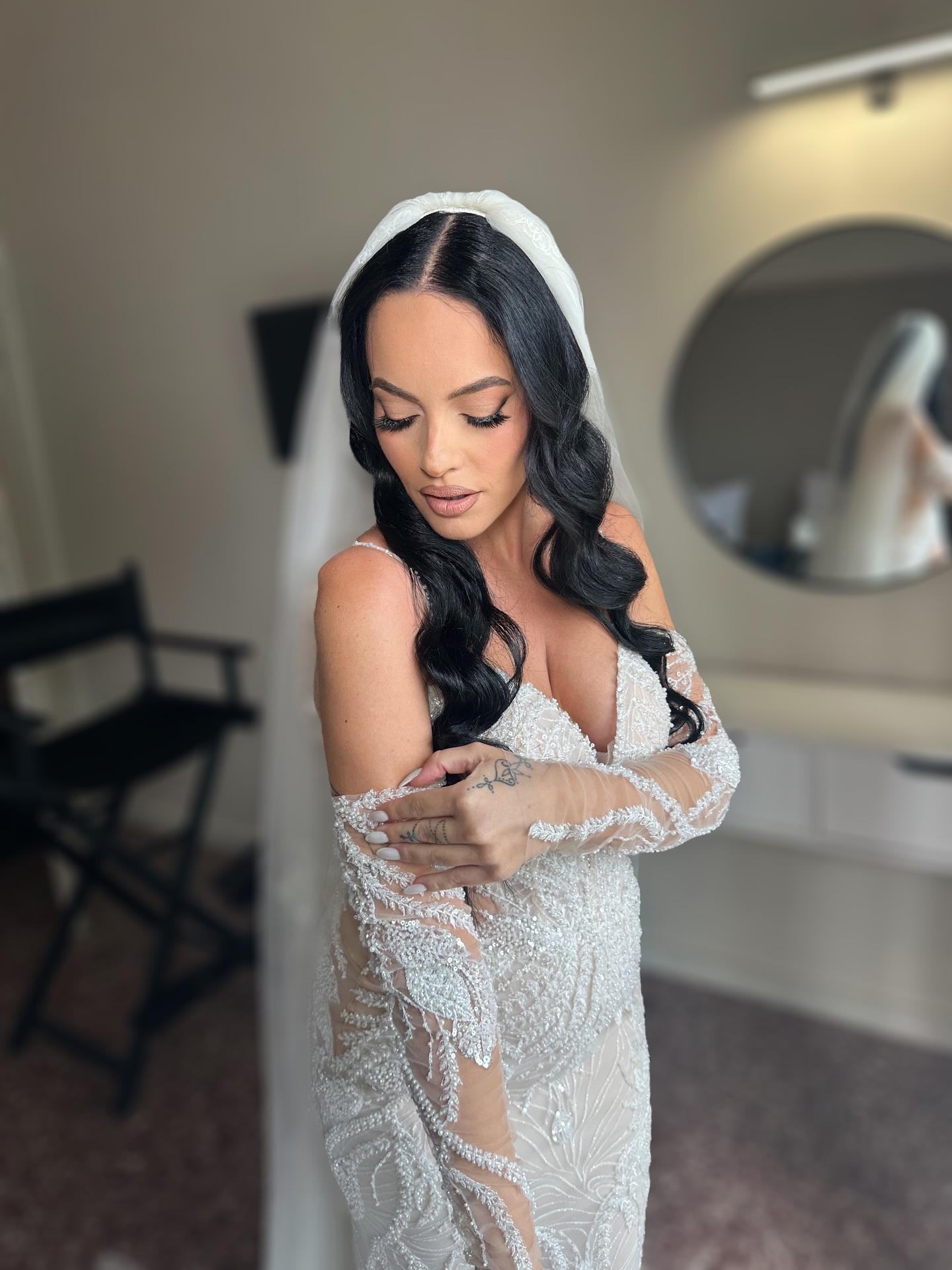 Jenny Dimi - MUA