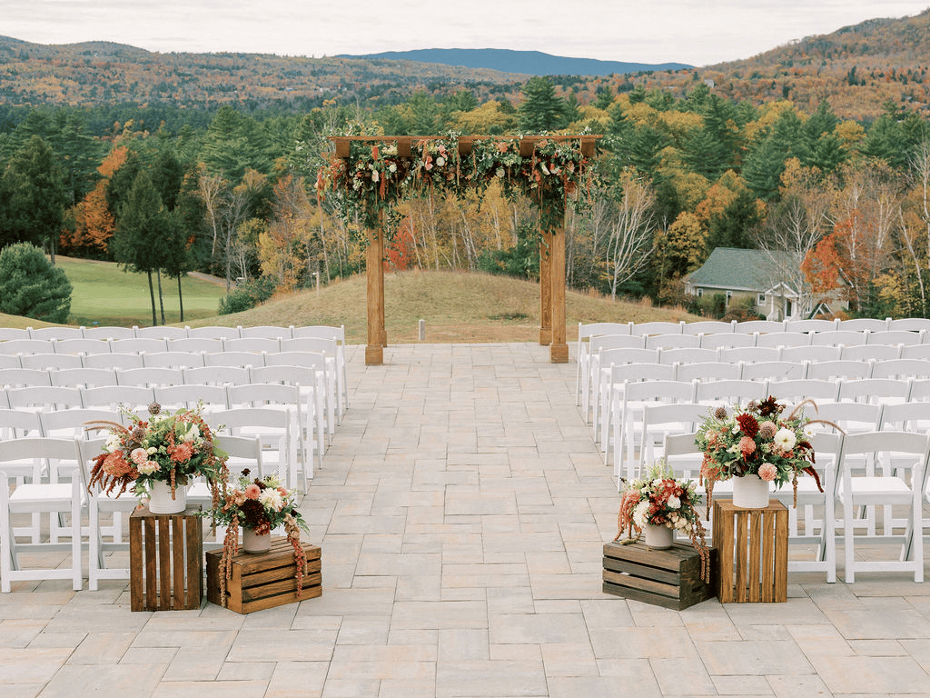 Elevated Woodland Elegance at Owl’s Nest’s Mountain Estate