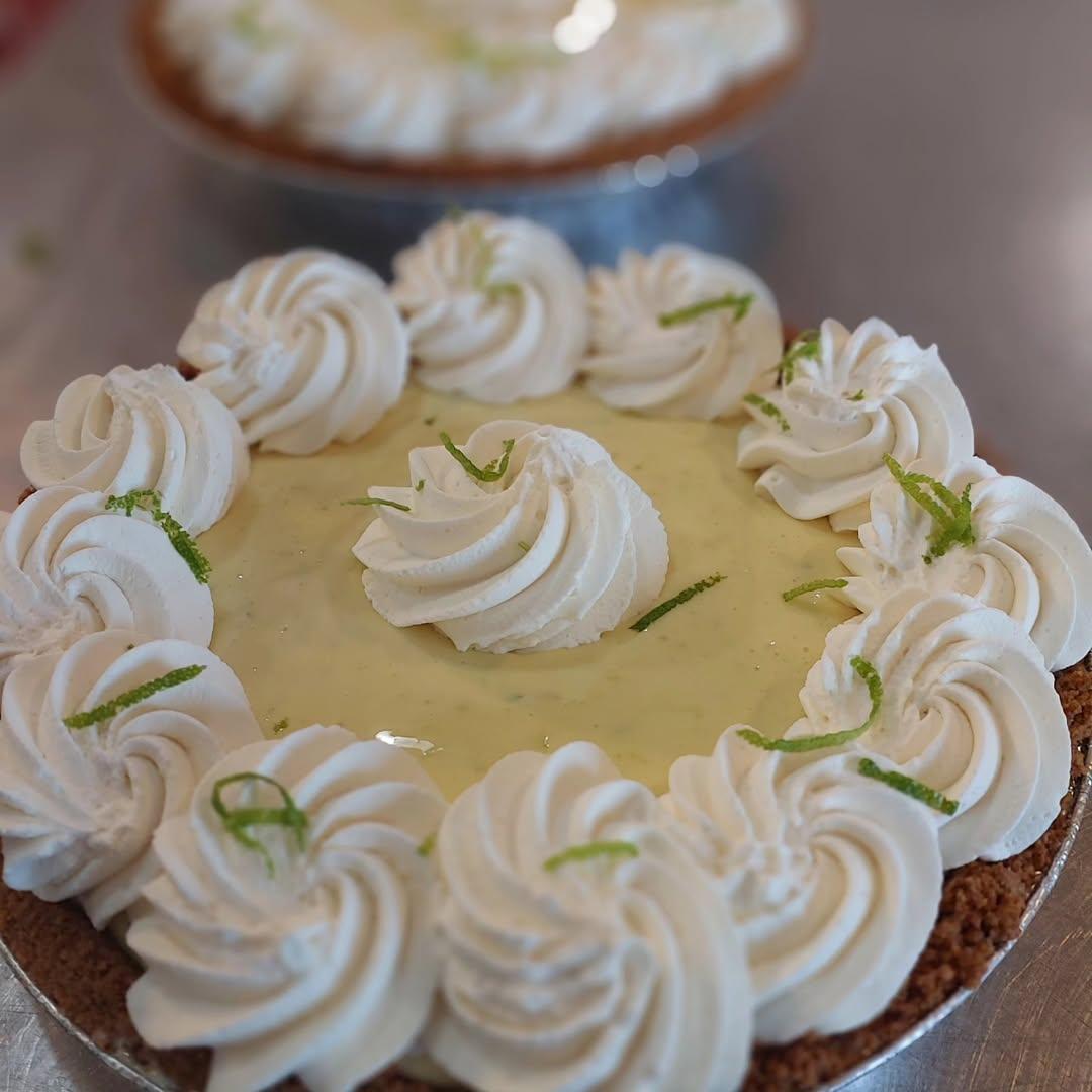 Cakes by Felicitations portfolio 1