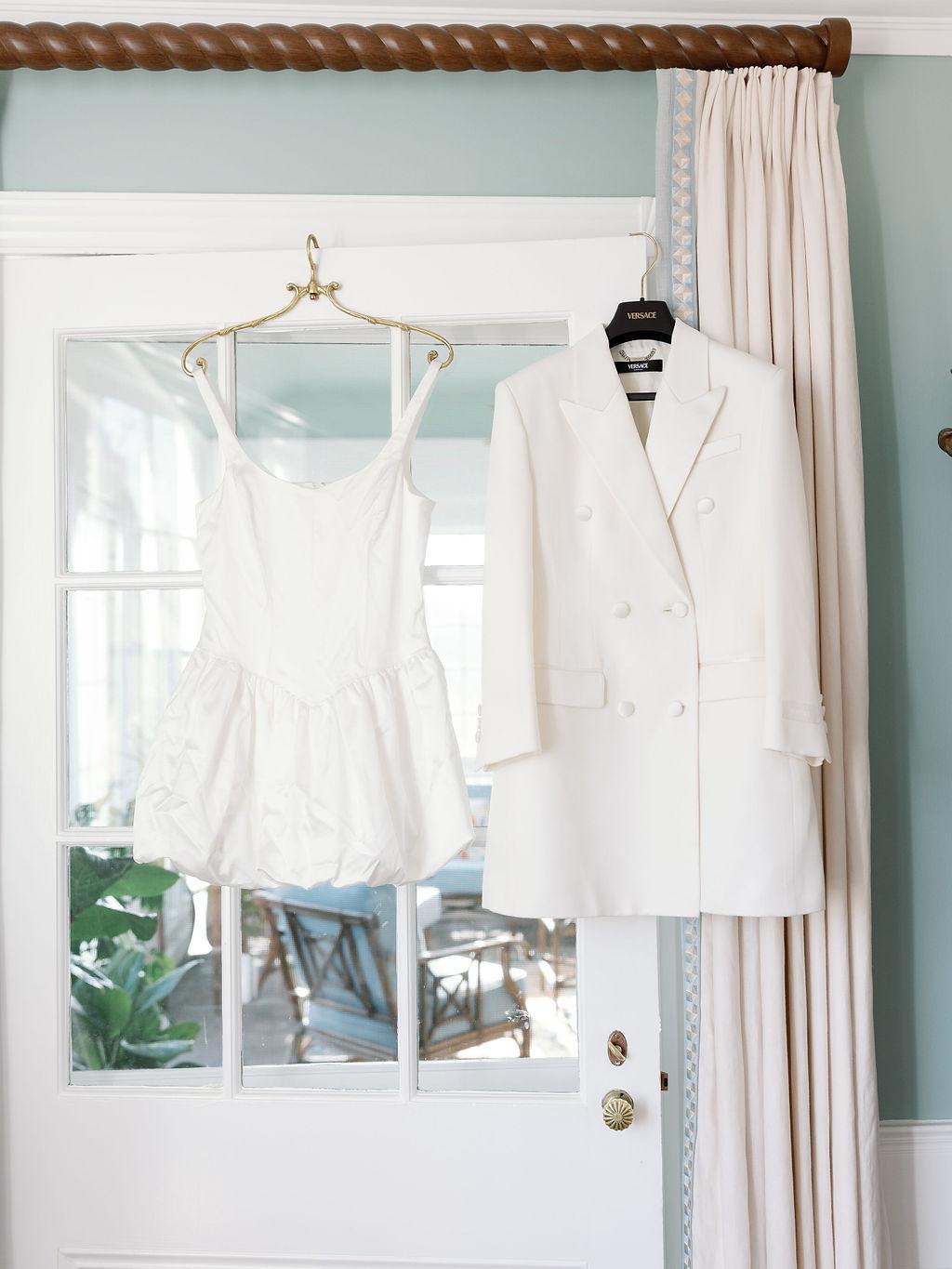 A Romantic Winter Wedding at Goodstone Inn 3