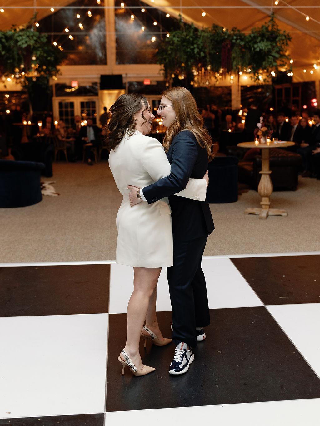A Romantic Winter Wedding at Goodstone Inn 10