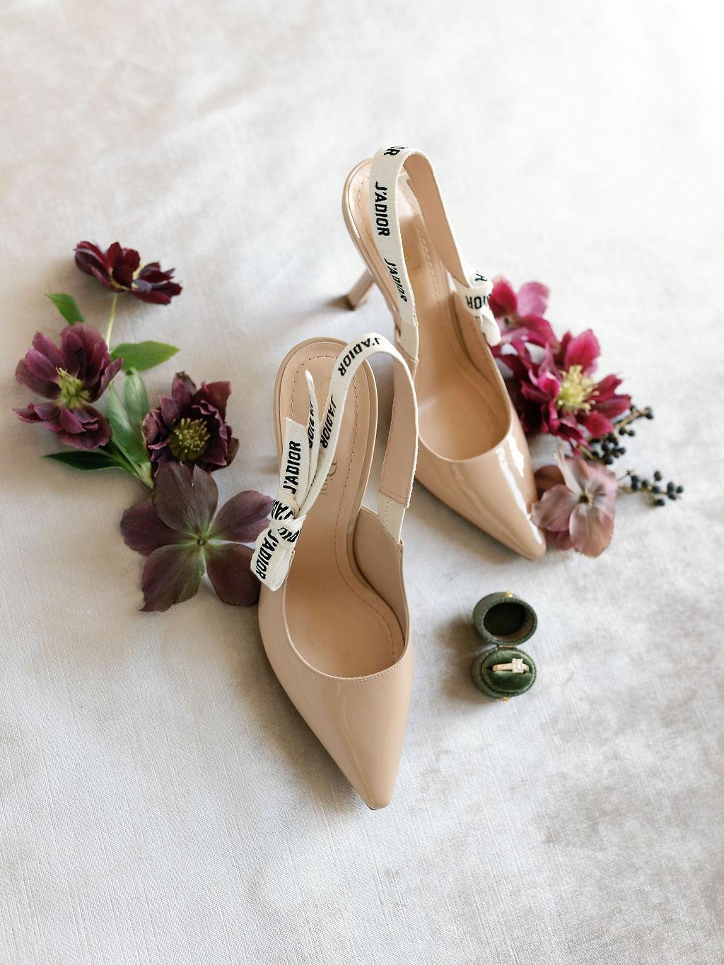 A Romantic Winter Wedding at Goodstone Inn 9
