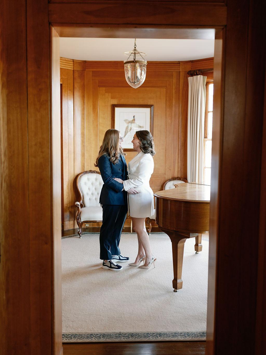 A Romantic Winter Wedding at Goodstone Inn 8