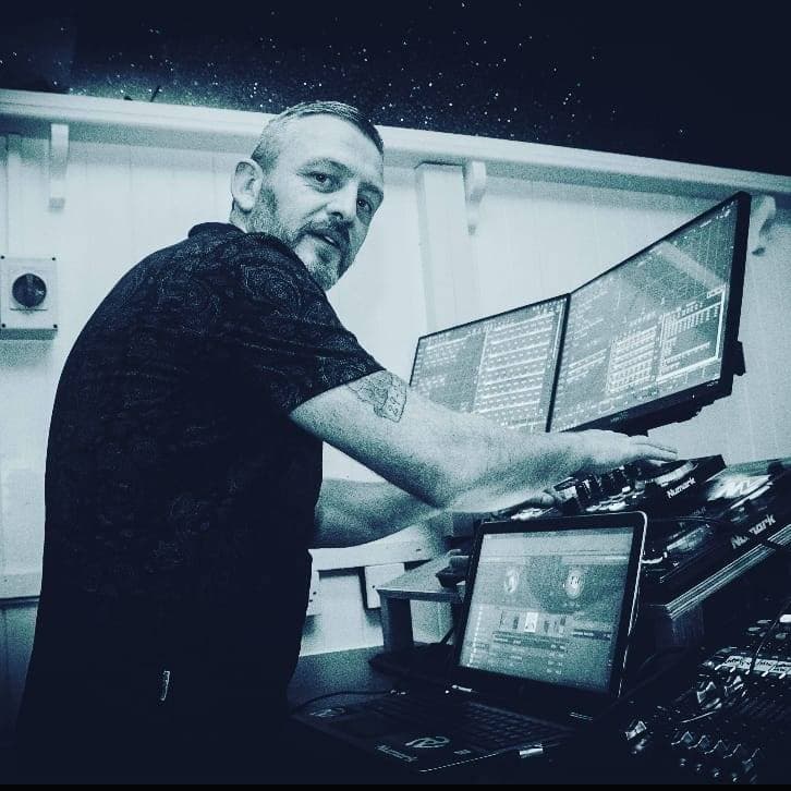 Dj Davy