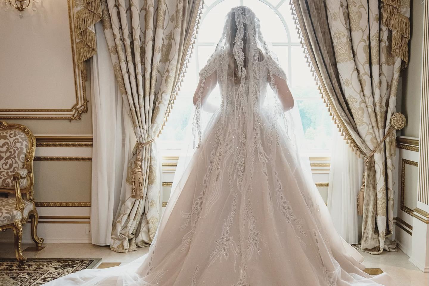 Free Love Bridal portfolio 3