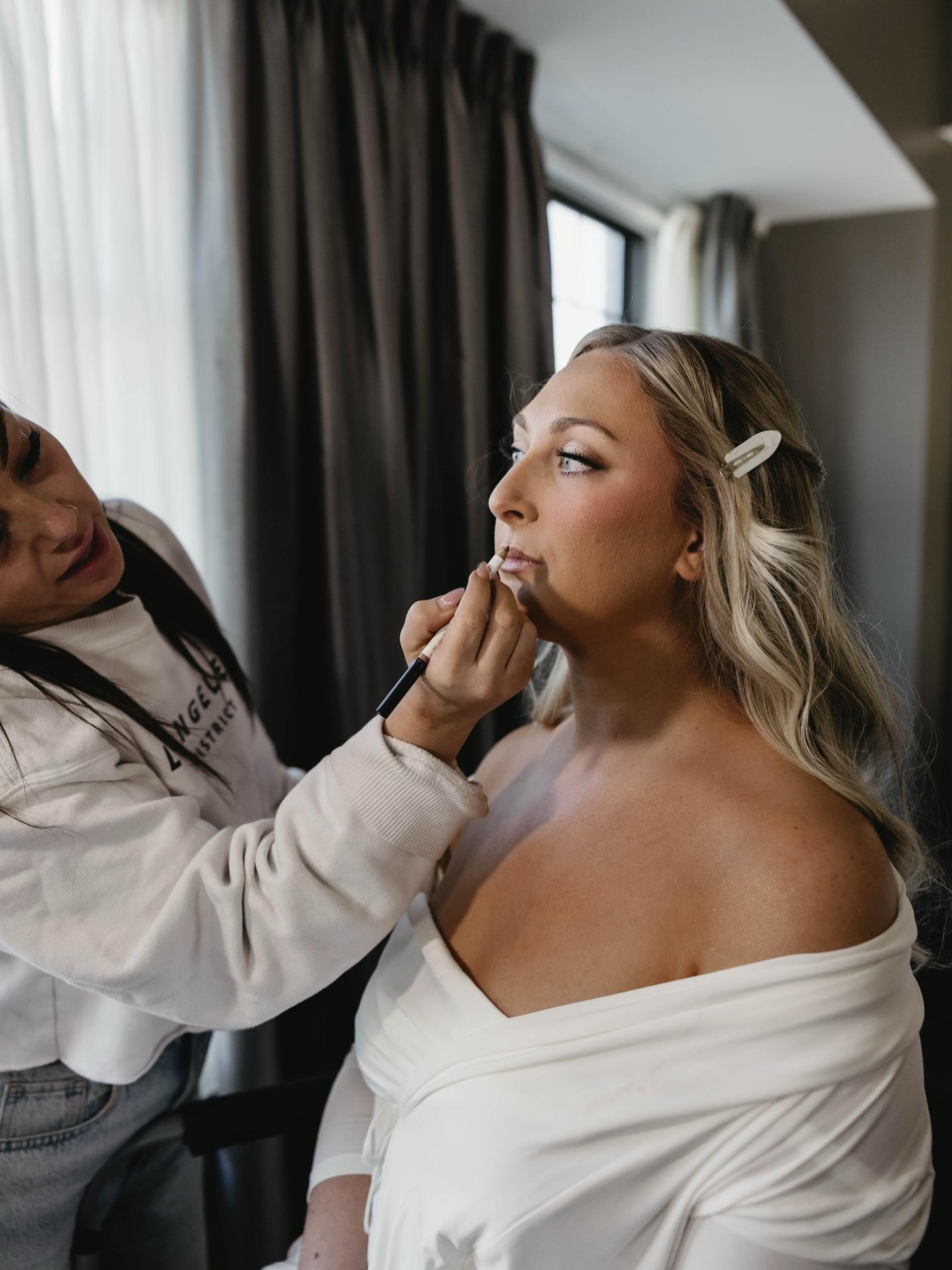 Ris Makeup