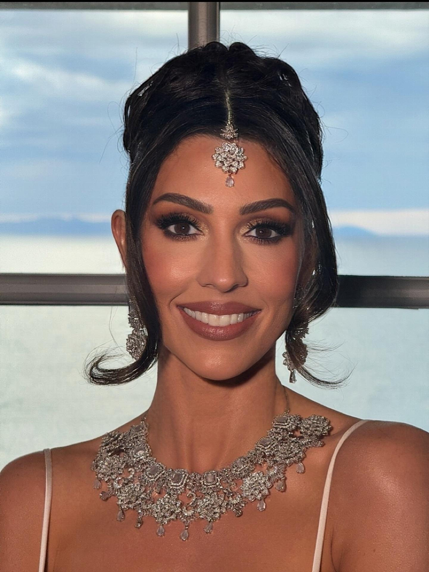 Farah With The Good Hair portfolio 1