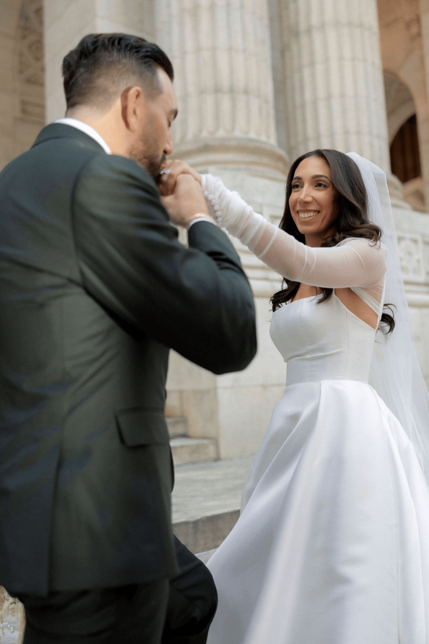 From Nostalgic Home Ceremony to Opulent L’Incontro Dinner photo 2