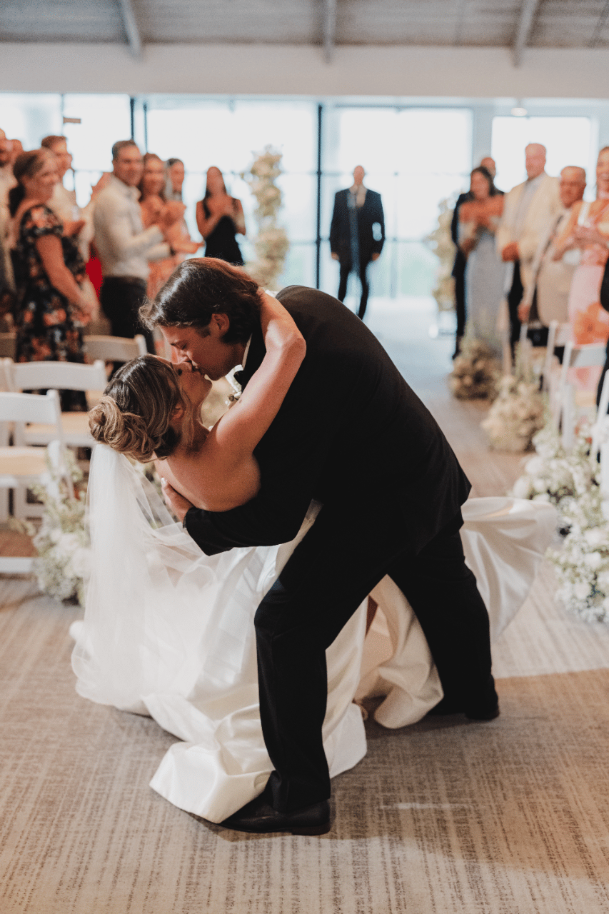 Maryn Jones & Gabriel Jones's wedding-image-22