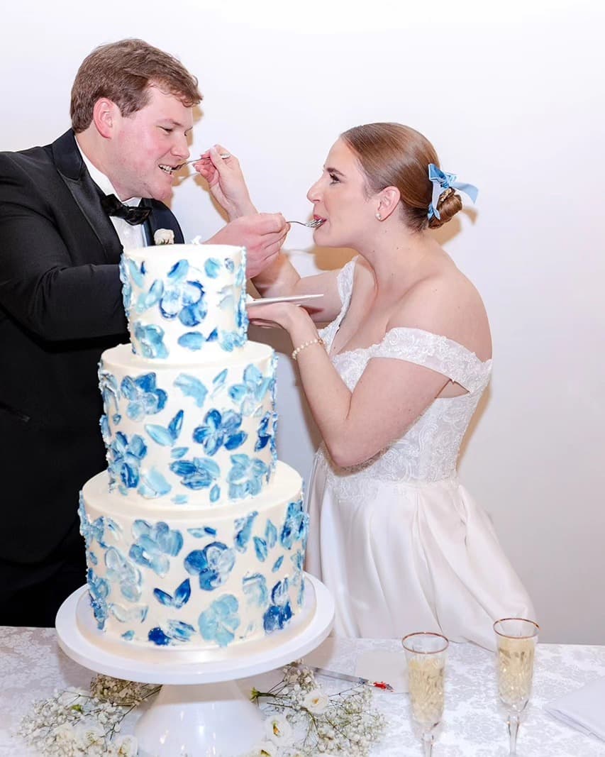 Cake Expressions by Lisa