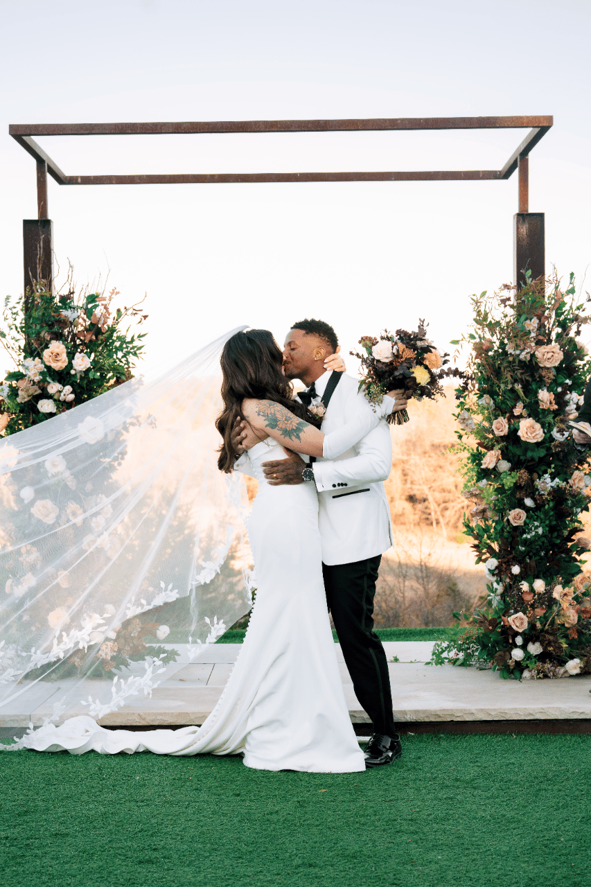 Lola Rojas & James Triplett's wedding-image-64