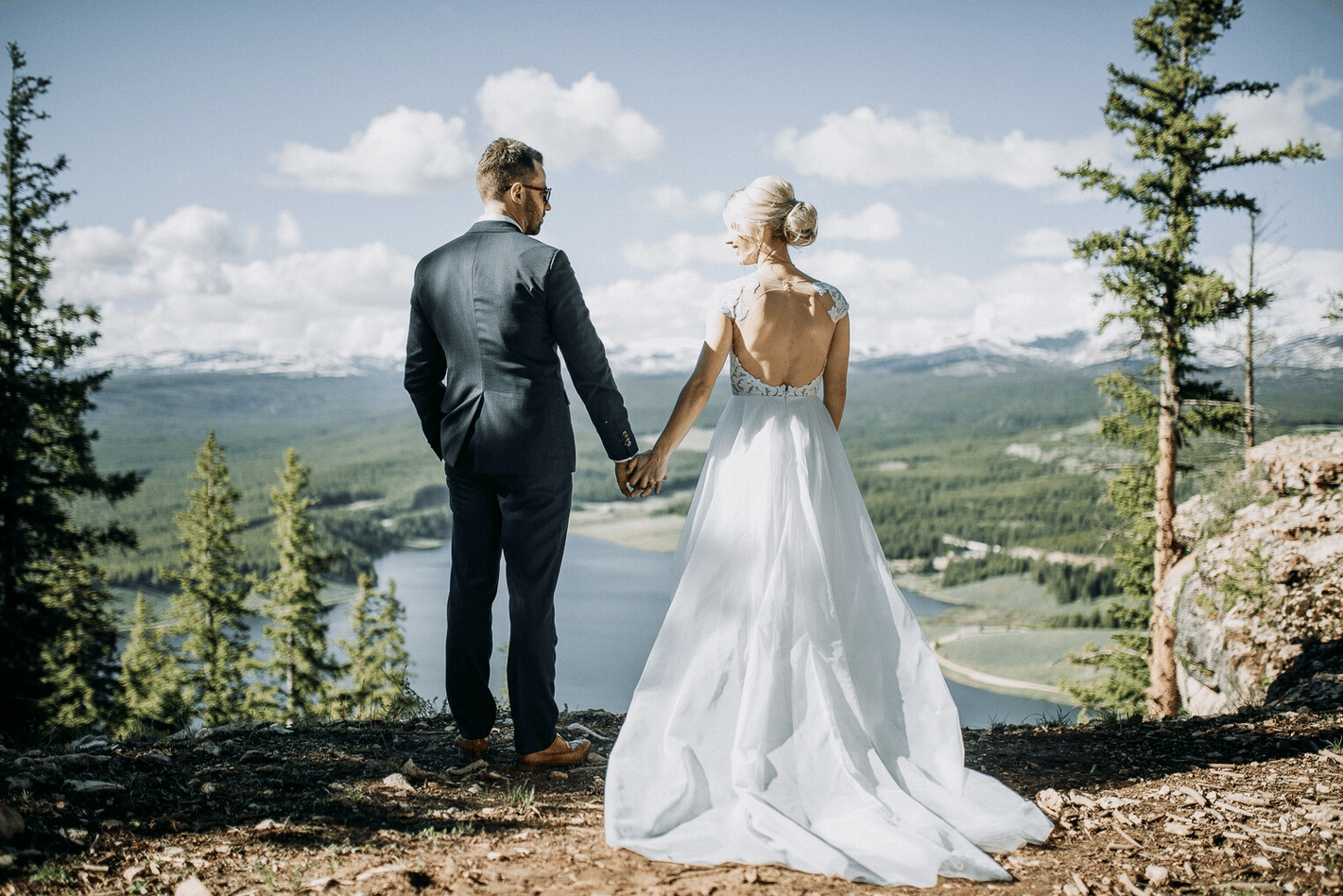 Meadowlark Ski Lodge
