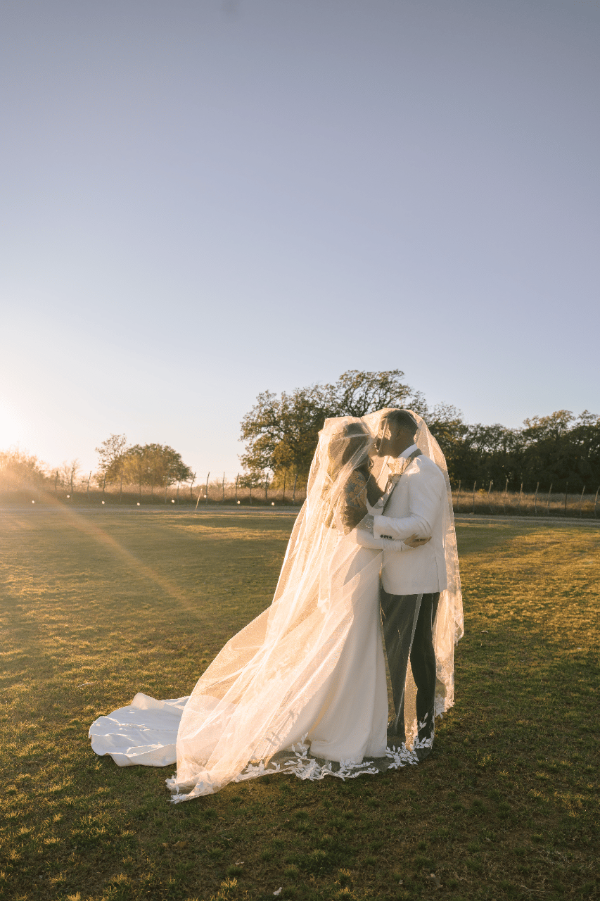 Lola Rojas & James Triplett's wedding-image-80
