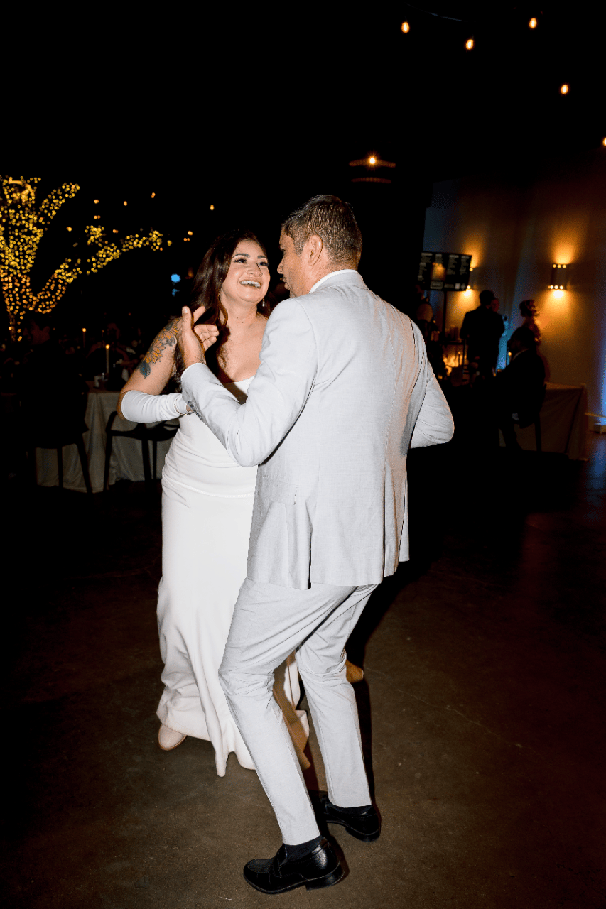 Lola Rojas & James Triplett's wedding-image-42