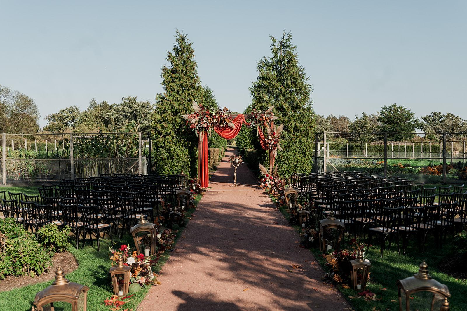 A Boho Fall Wedding at Elawa Farm 28