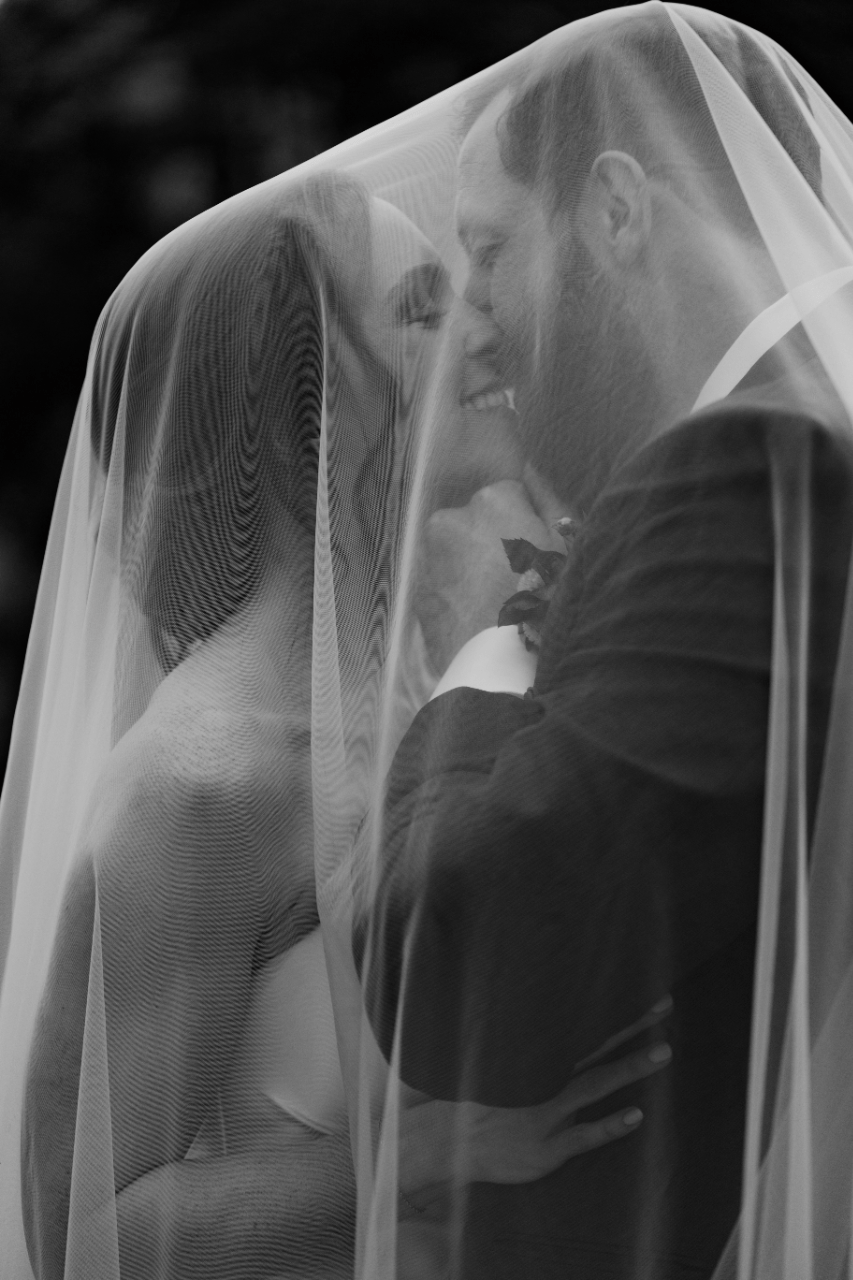 Jordan Lipsey & Jon R's wedding-image-10