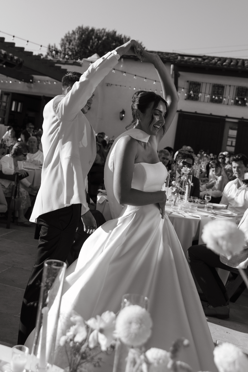 A Refined Celebration Beneath the Sun at Agape 1928 photo 3