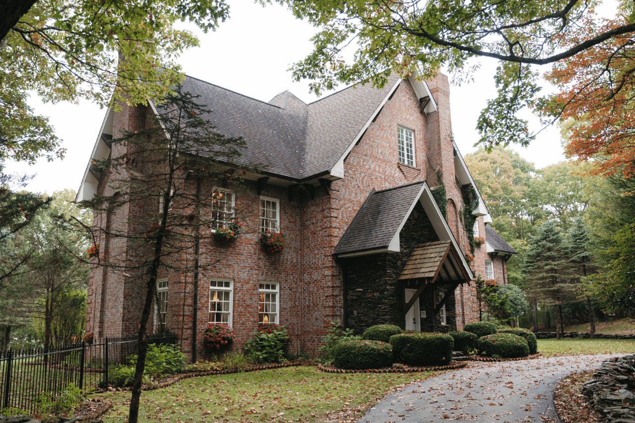 Golden Autumn Romance at Twickenham House & Hall