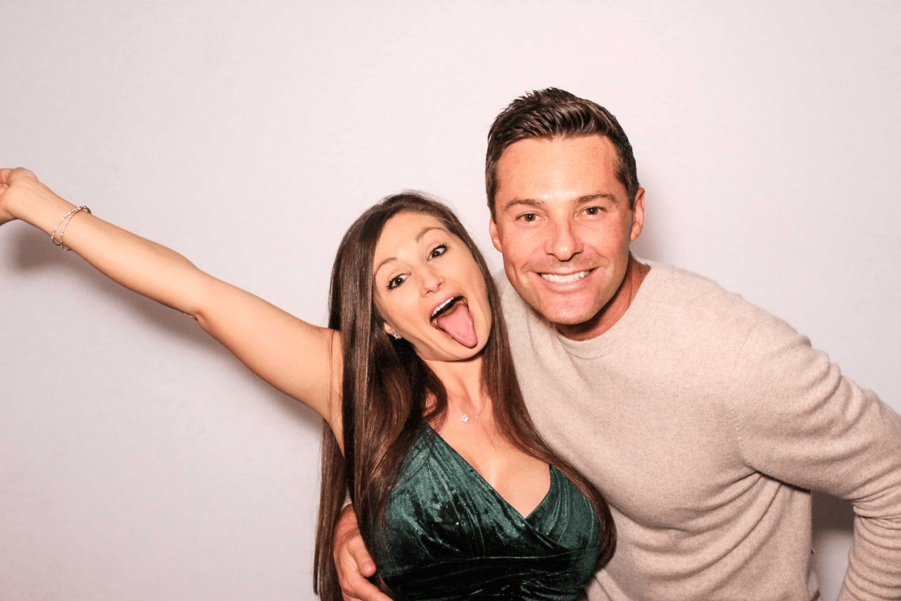 Sunshine Snap Photo Booth portfolio 4